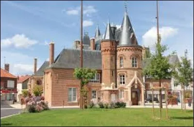 Ville des Hauts-de-France, dans l'arrondissement d'Amiens, Corbie se situe dans le département ...