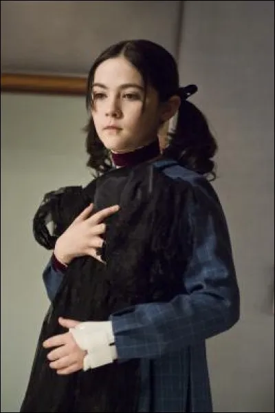 Quelle actrice joue le rôle d'Esther ?