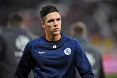 Pour quel club joue-t-il ?