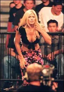 Qui est cette lutteuse ?