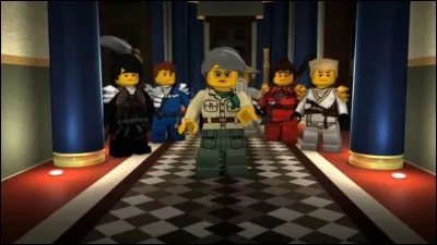 Comment s'appelle la mère de Lloyd ?