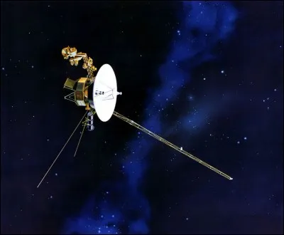 Quand la sonde Voyager 2 survole-t-elle Neptune ?