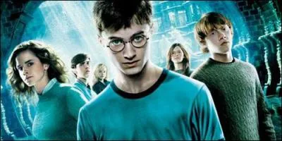 Qu'est-ce qui s'imprime sur un mur du dpartement des mystres ?