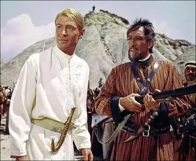 Ralis par David Lean en 1963 avec Peter O'Toole et Omar Sharif ...