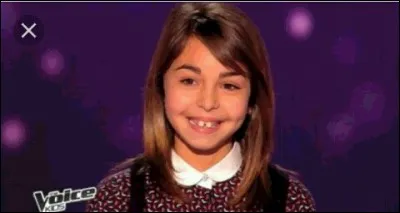 Qui est cette fille (qui, à mon goût, n'a pas une très jolie voix) ?