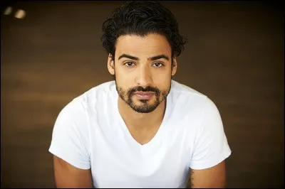 Cet acteur joue le personnage de :