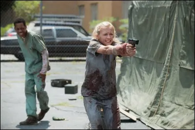 Qu'est-ce que Noah offre en cachette à Beth ?