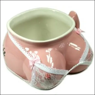 D'après l'expression, que ne fait-on pas dans les vieux pots ?