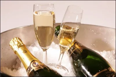 Si il/elle vous dit : "J'ai pris une décision, je.... (vous le/la coupez et vous répondez :