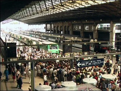 La gare du Nord de Paris est la plus grande gare d'Europe en terme de nombre de voyageurs.