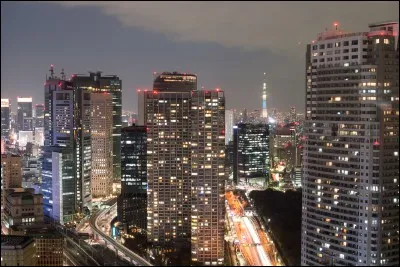 Dans quelle ville Enjoyphenix est-elle née ?