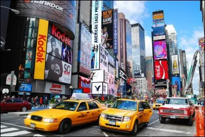 Quel fleuve traverse New York ?