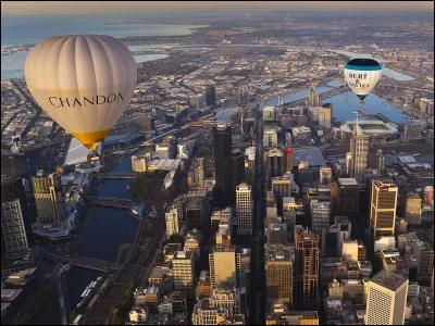 Quel fleuve passe dans Melbourne ?
