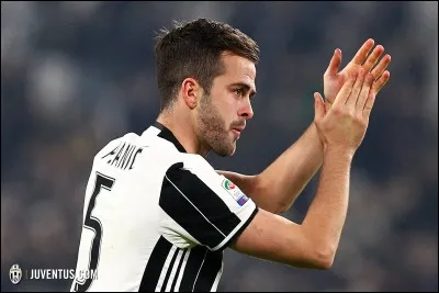 Formé en France, d'où est donc originaire le milieu de la Juventus Miralem Pjanic ?