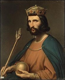 En quelle année Hugues Capet devint roi des Francs, inaugurant ainsi la dynastie des Capétiens ?