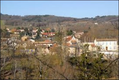 Notre balade commence à Busque, un village Tarnais situé en région ...