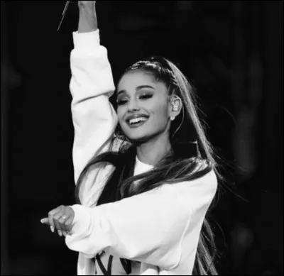 Pour quel film Ariana Grande a-t-elle chanté ?