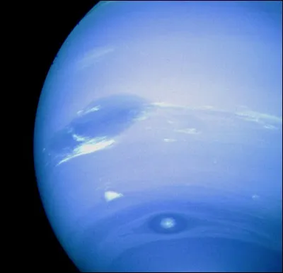 Où se situe la Grande Tache sombre ?