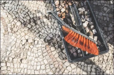 Qu'ont découvert les archéologues nord-coréens en 2012 ?