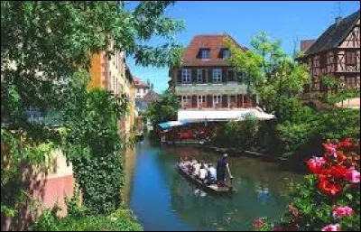 Et enfin, je suis all&eacute; d&eacute;couvrir l'une des plus belles villes de France. Dans quelle ville se situe la Petite Venise ?