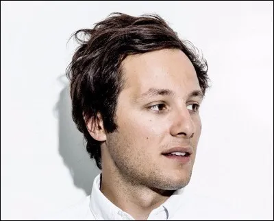 Je ne suis pas une de ses fans. Pour le coup, "Je m'en vais" ! C'est...