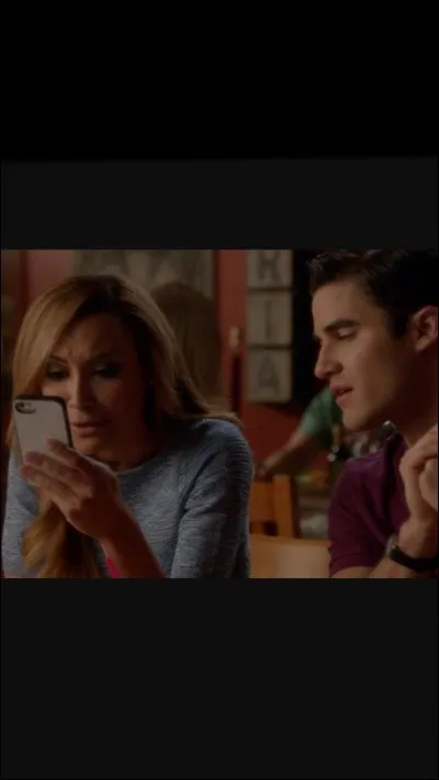 Elle a respiré de la laque dans les toilettes et a cru se transformer en :