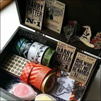 Quel cadeau Sirius a-t-il offert à Harry ?