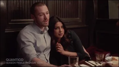 Combien de fois Ryan a-t-il demandé Alex en fiançailles ?