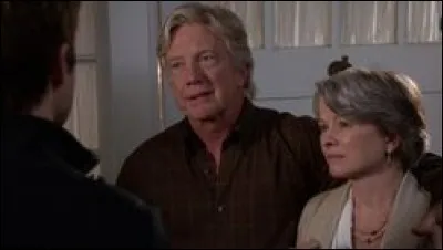 Comment s'appellent les premiers beaux-parents de Clay ?