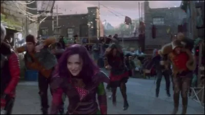 Quelle est la première chanson dans le premier film ?