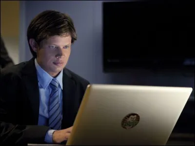 Quelle association Micro crée-t-il avec cet argent ?