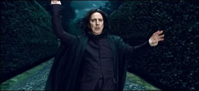 Quel poste a-t-il à la place ?