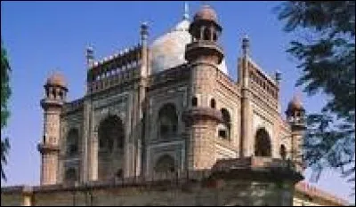 Quel monument te décrit le plus ?