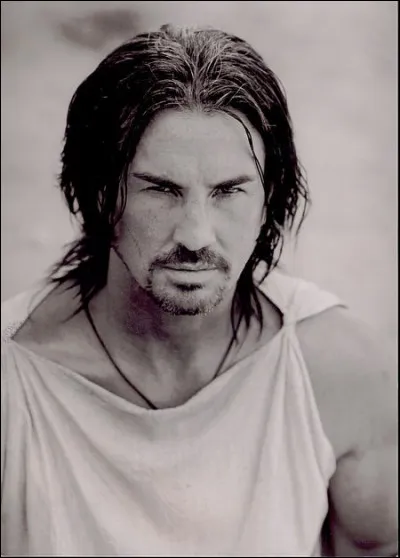 Ce fidèle et courageux macédonien surnommé "le Noir" sauva la vie d'Alexandre le Grand à la bataille du Granique, ce dernier le tua lors d'une querelle. Qui est-il ?