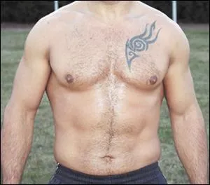 A quel joueur d'Azereix appartient ce torse ?