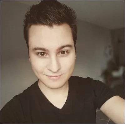 Combien d'abonnés Furious Jumper a-t-il environ ?