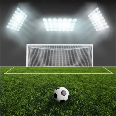 Je suis le 3ème buteur de l'équipe de France dans la finale de la coupe du monde 1998, contre le Brésil. Mon but arrive à la 90ème minute. Qui suis-je ?