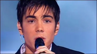 Divertissement : Dans quel télé-crochet a-t-on croisé pour la première fois Grégory Lemarchal ?