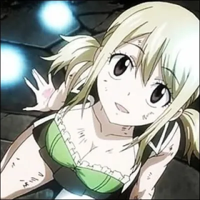 Comment Lucy est-elle entrée dans la guilde ?