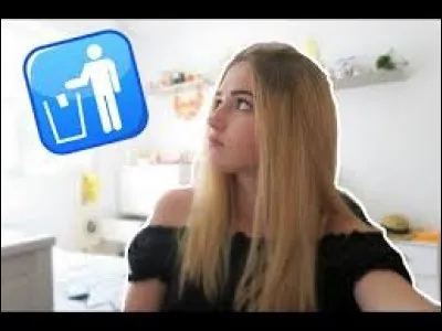 Sa première vidéo est :