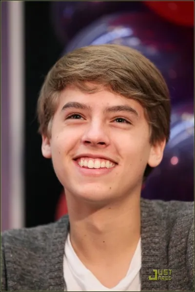 De quelle marque est-il ambassadeur ?