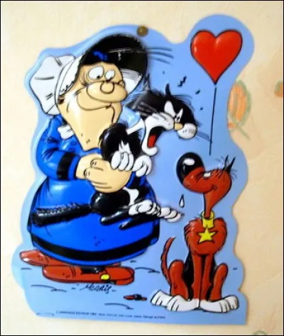 Comment s'appelle son chat ?