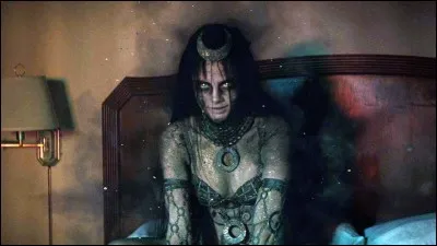 Quel est le métier de la réincarnation de l'Enchanteresse ?