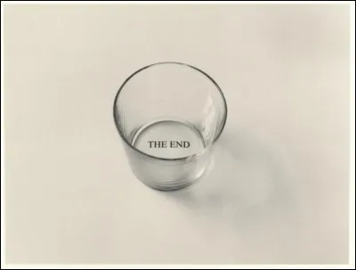 Pour la dernière, je vous offre un verre, mais un verre à quoi ?