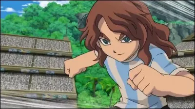 Comment s'appelle^-t-il ?