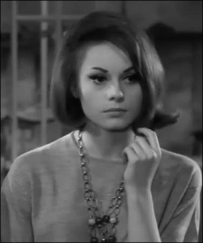 L'un de ses premiers rôles, en 1961, est dans "Ce soir ou jamais", film de Michel Deville. Aux côtés de quels acteurs joue-t-elle dans ce film ?