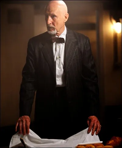 Quel est le dur passé du docteur Harden ?