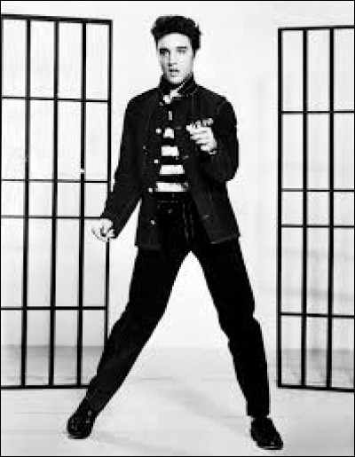 Elvis Presley et né en quelle année ?