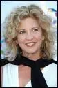 Nancy Allen. Elle joue  le r�le d'Anne Levis, mais dans quelle saga cin�matographique ?