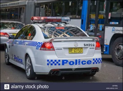 Cette police est au Québec ?